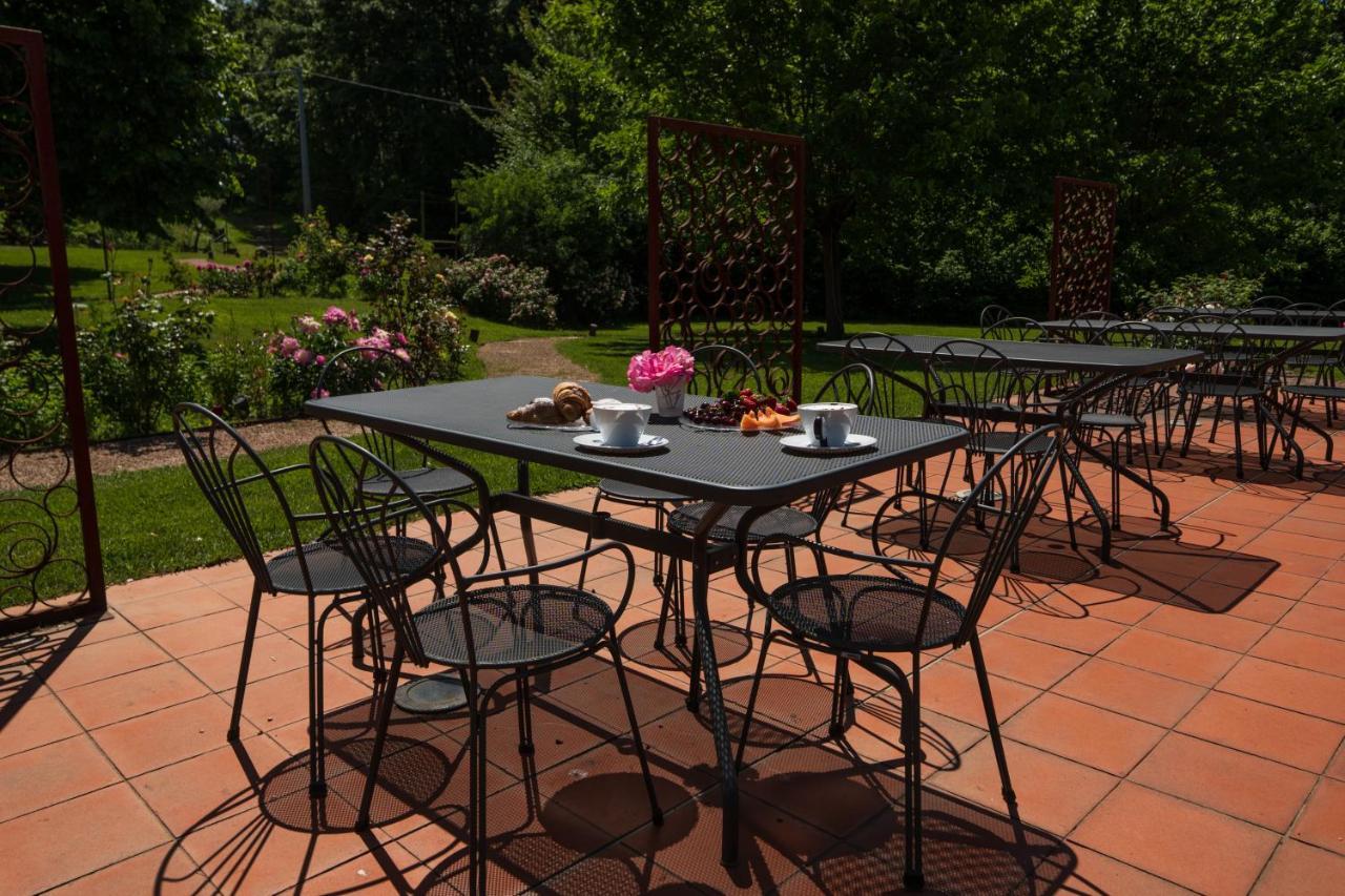 Locanda La Valle Кастельнуово-ди-Магра Экстерьер фото